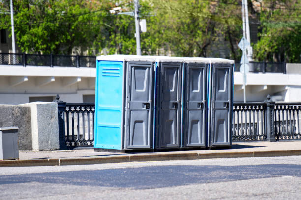 Best Construction site porta potty rental  in Carbon Cliff, IL